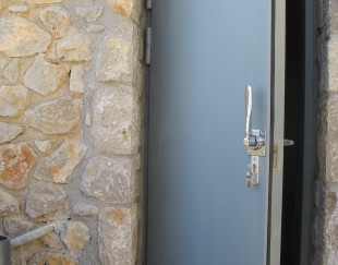 N C - M ACOUSTIC DOORS