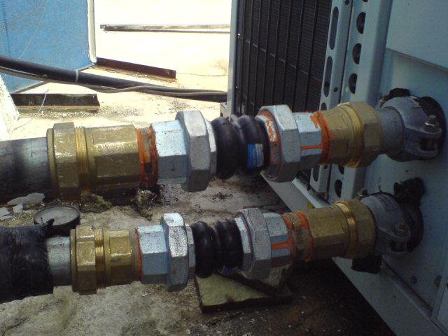 Ηχομόνωση ψυκτικού μηχανήματος σε κατάστημα της εταιρίας Carrefour, στα Μέγαρα